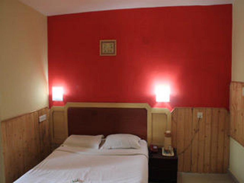 J'S Heritage Kullu Room photo